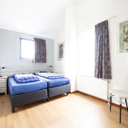 Holiday Home In De Koog Near Texel Beaches בית נופש